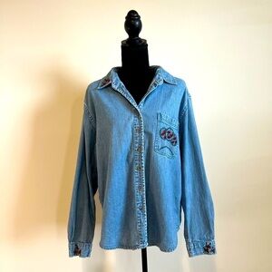 Christopher & Banks Denim Button Down women’s size large
